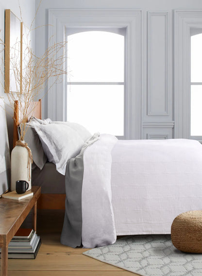 King-Size All-Season Bedspread with 2 pillow covers