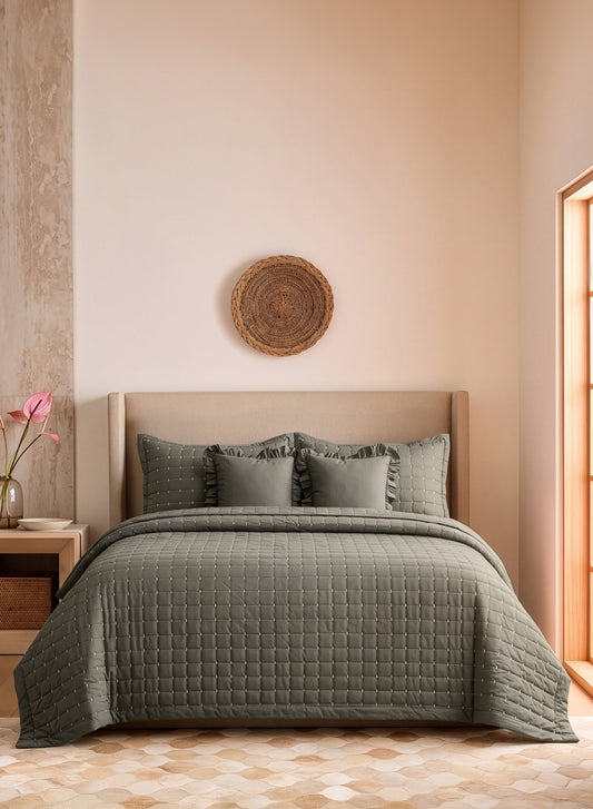 Home Crayons CloudTouch™ 5-Piece AC Comforter Set | 33% Oversized | Includes 2 Pillow & 2 Cushion Covers | Smoked Coffee