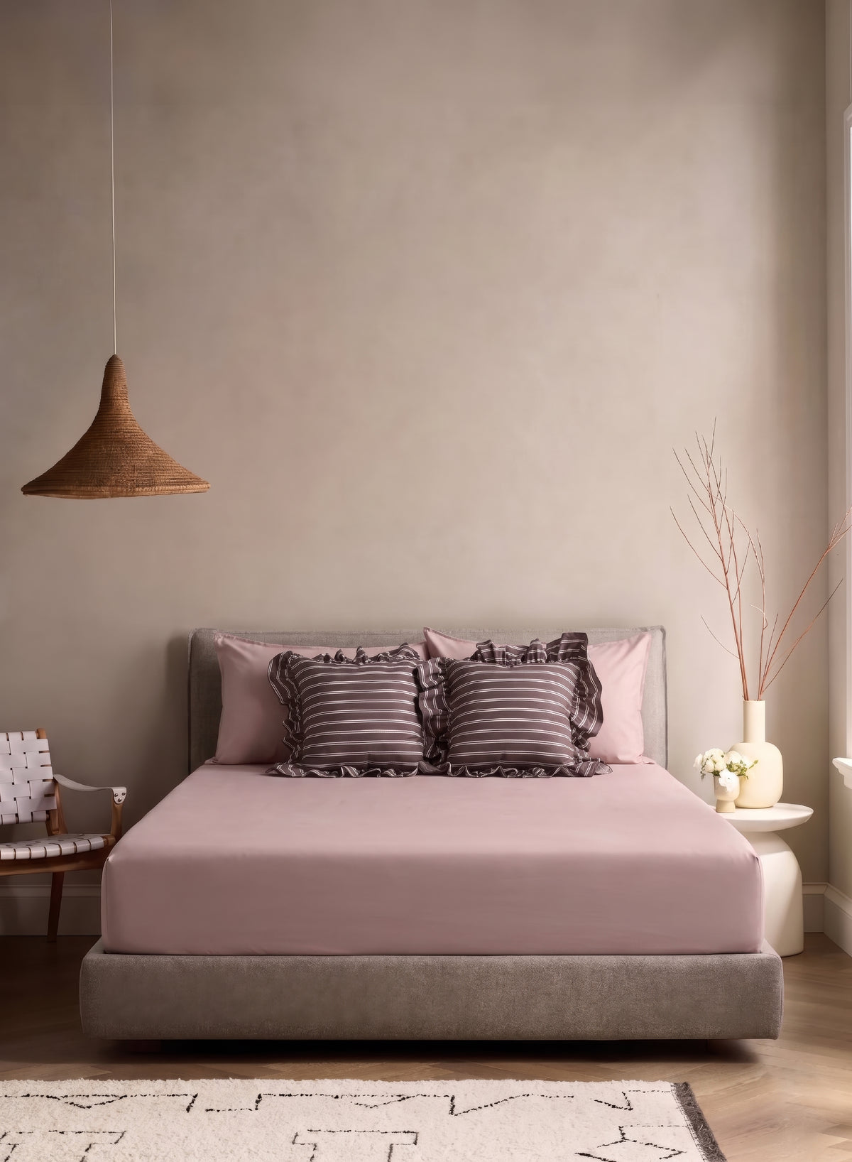 LuxeFit™ Fitted Bedsheet Set | Pearl Blush - Merlot
