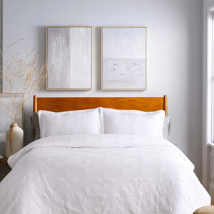 Weaverly Pure Cotton AC Blanket With 2 Pillow Covers | California King Size | White